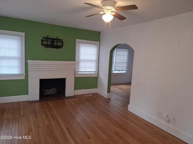 $1,300 | 104 North Library Street, Greenville, NC 27858