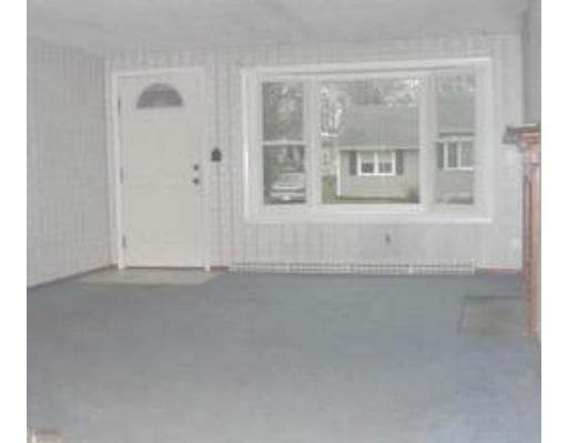 89 Porter Road Marlborough, MA 01752 - Photo 6 of 13 Gallery Image 6