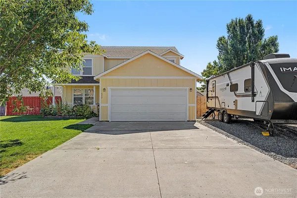 $379,900 | 517 Kentucky Drive, Moses Lake, WA 98837