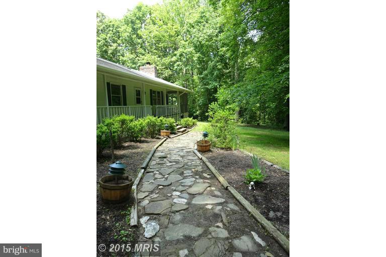 110 Meadows Road Fredericksburg, VA 22406 - Photo 3 of 26 Exterior (Front)
