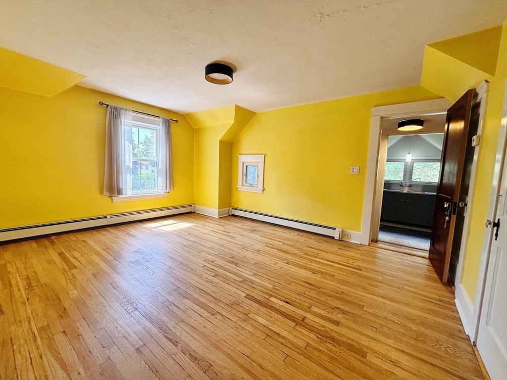19 Maple Street, Unit 2 Uxbridge, MA 01569 - Photo 7 of 15