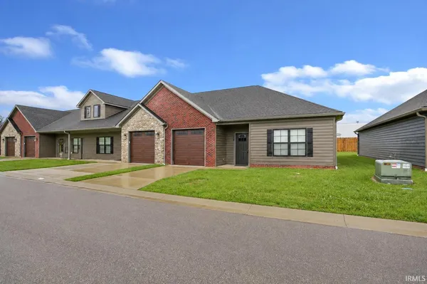 $300,000 | 3782 High Pointe Drive, Newburgh, IN 47630