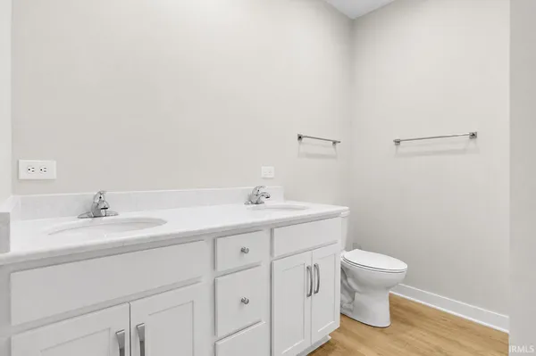 $300,000 | 3782 High Pointe Drive, Newburgh, IN 47630