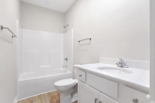 $300,000 | 3782 High Pointe Drive, Newburgh, IN 47630