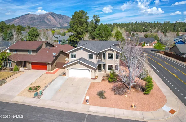 $789,900 | 6640 East Eagle Crest Drive, Flagstaff, AZ 86004