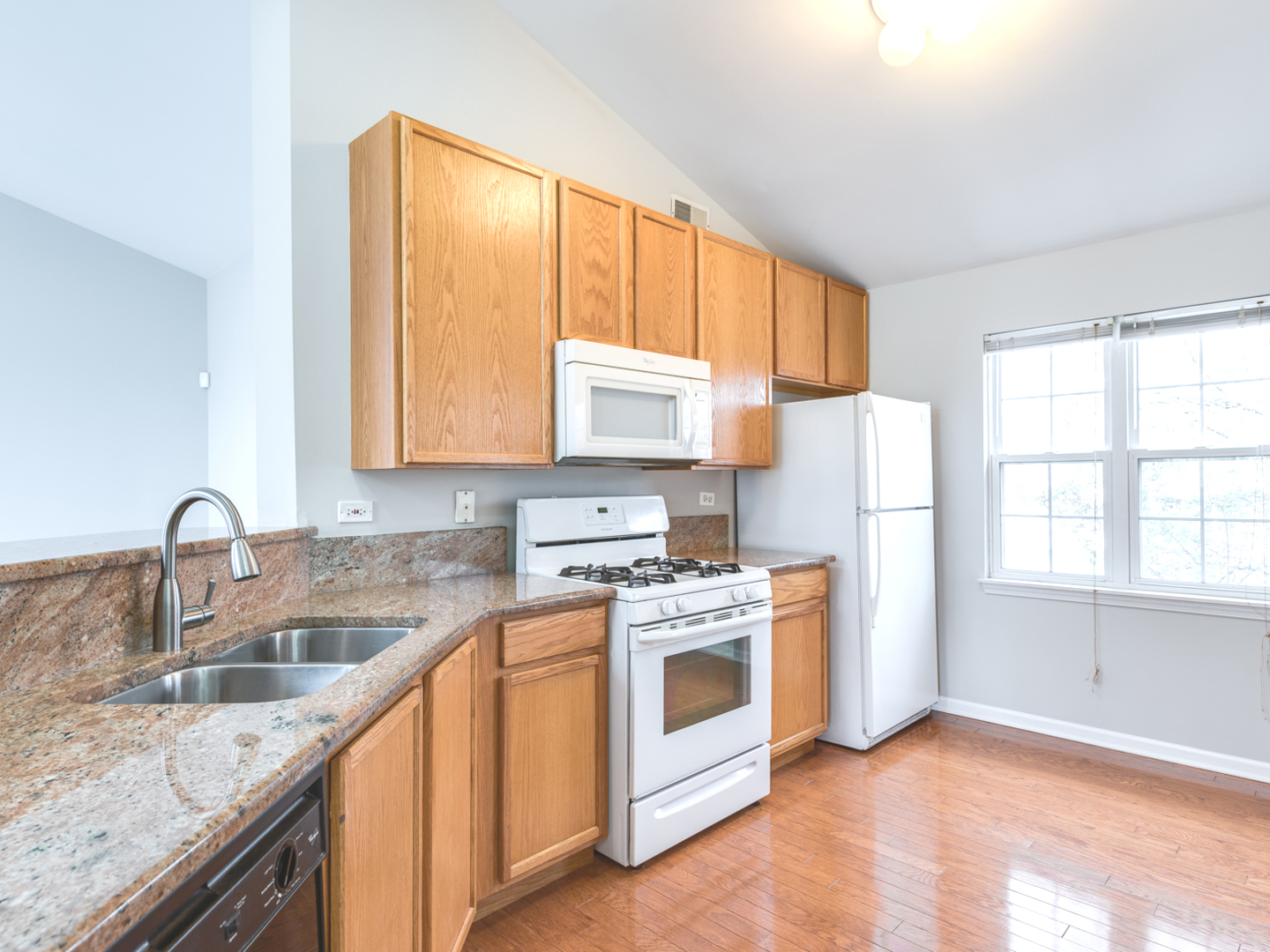 2947 Rutland Circle, Unit 203 Naperville, IL 60564 - Photo 10 of 20