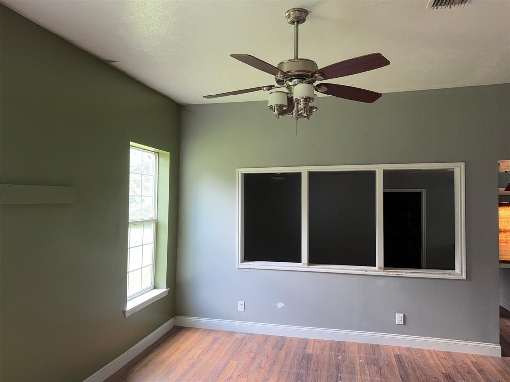 2071 West Point Tap Road Palestine, TX 75803 - Photo 4 of 14 Gallery Image 4