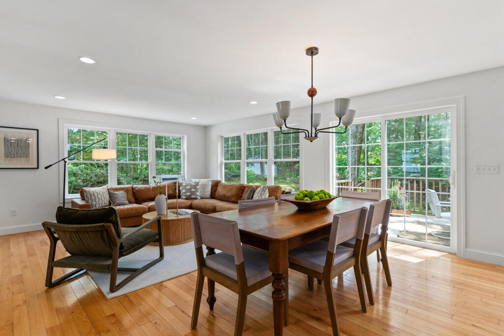 5 Hemlock Hill Road Cape Elizabeth, ME 04107 - Photo 6 of 30 DSC03086