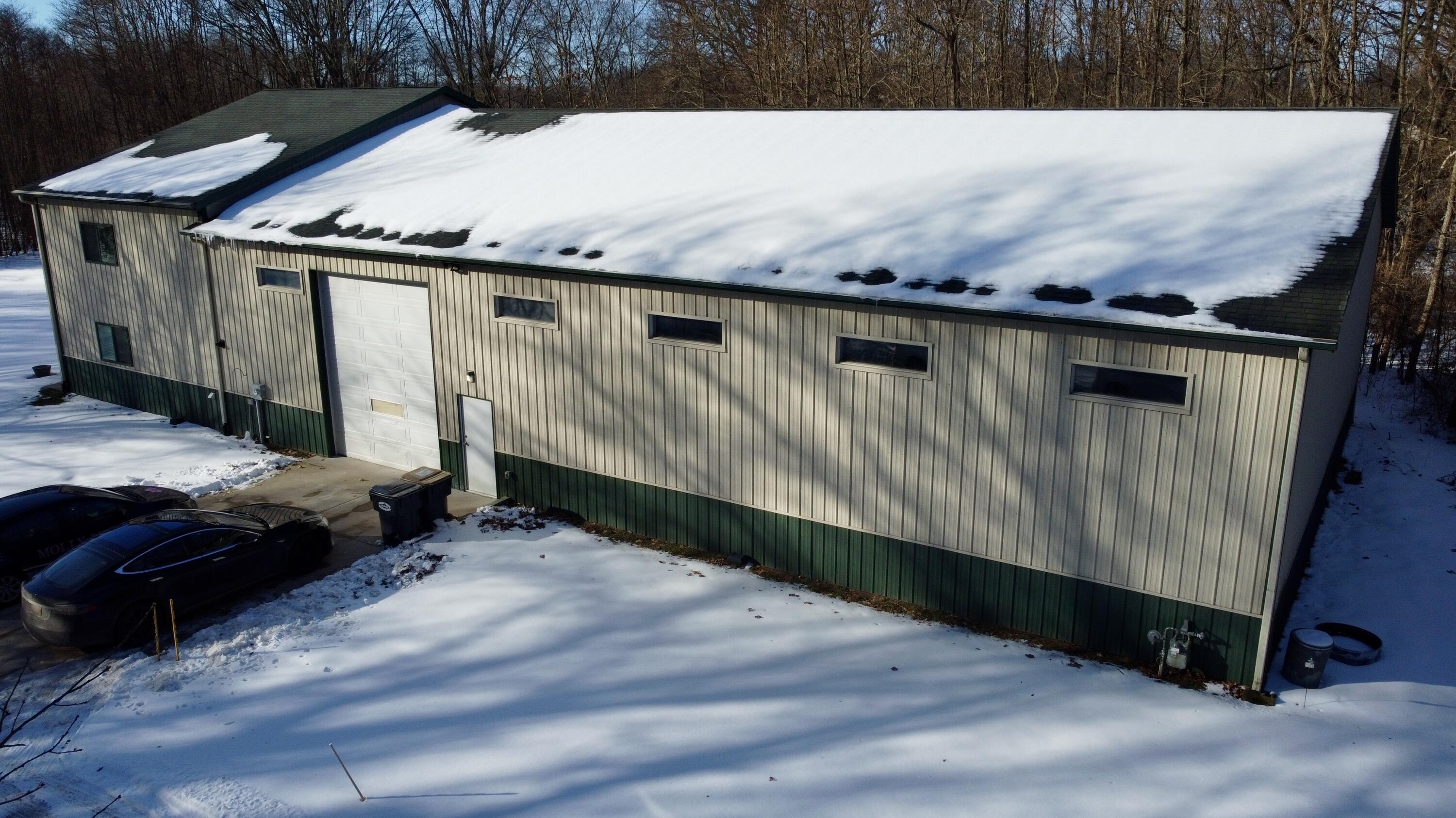 3060 Chabot Road Benton Harbor, MI 49022 - Photo 6 of 41 DJI_0664