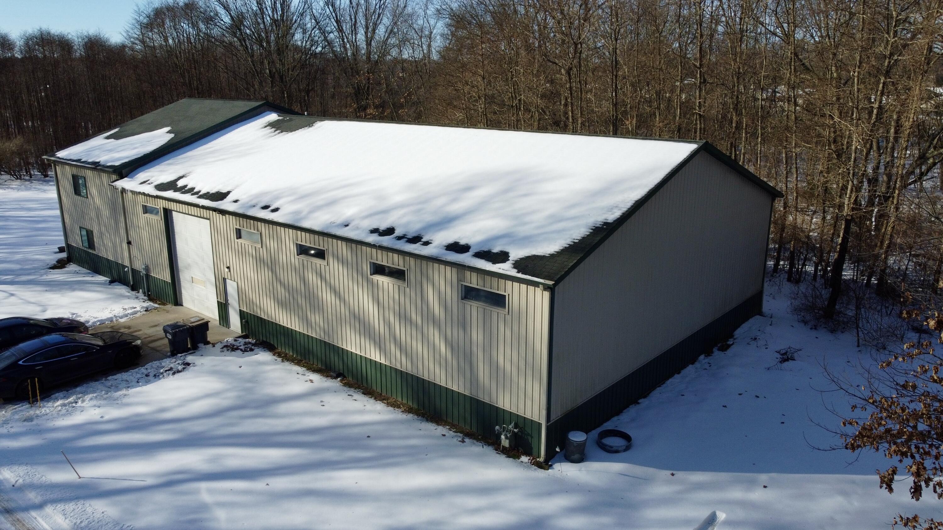 3060 Chabot Road Benton Harbor, MI 49022 - Photo 7 of 41 DJI_0665