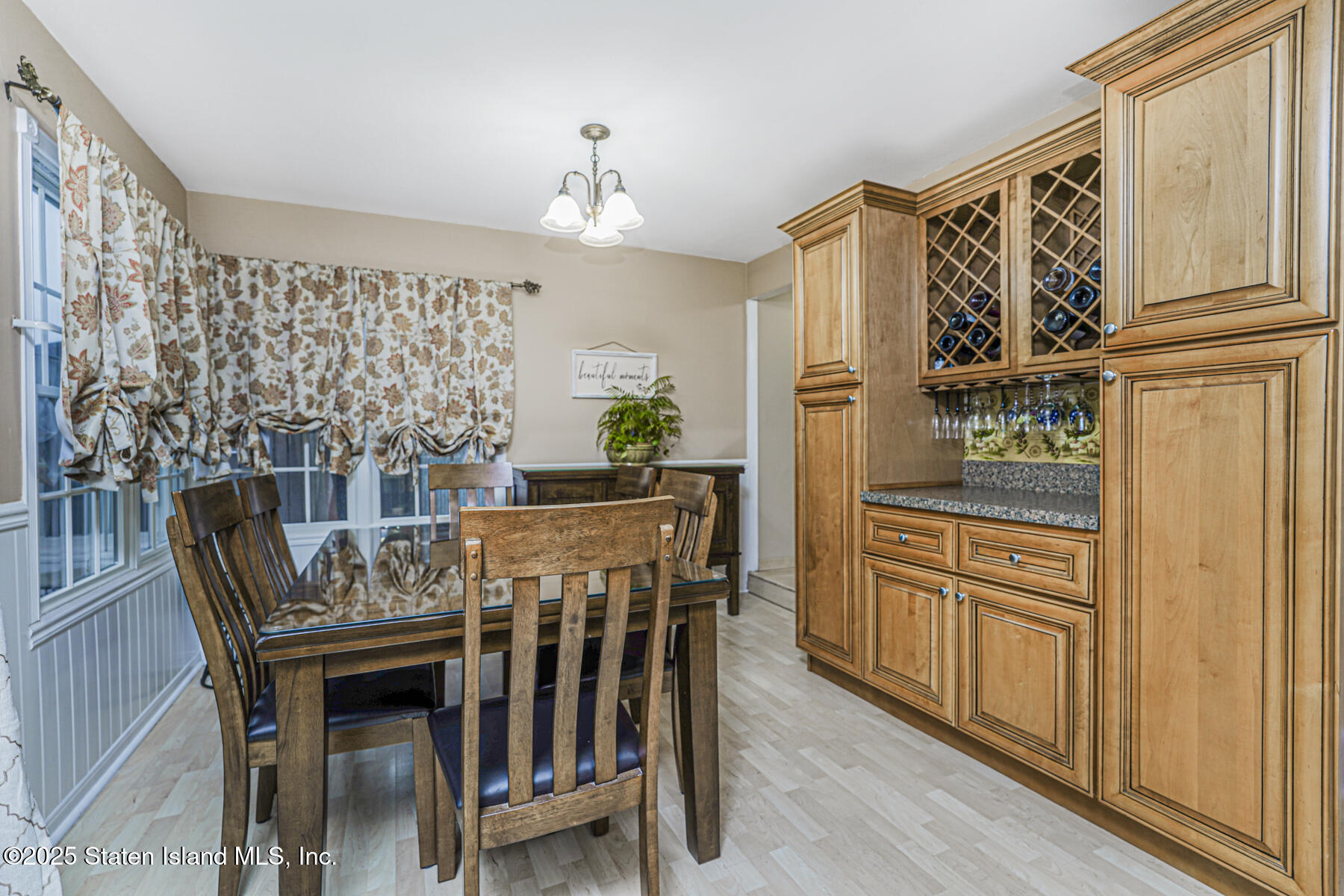 194 Annadale Road Staten Island, NY 10312 - Photo 12 of 45 Photo Dec 02 2025, 1 04 49 PM