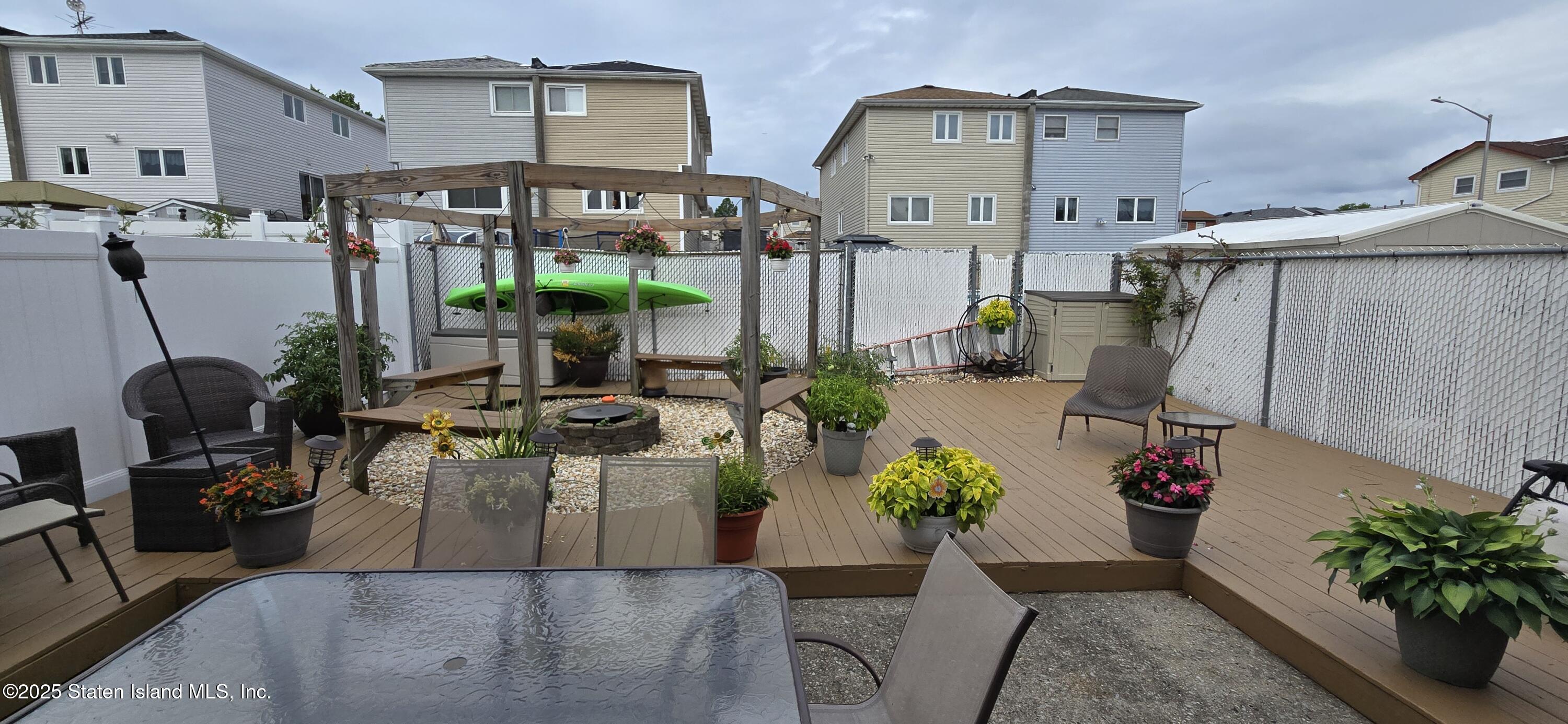 194 Annadale Road Staten Island, NY 10312 - Photo 42 of 45 20250719_094943