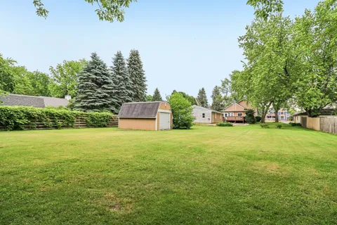 $277,000 | 11806 Maple Avenue, Hebron, IL 60034