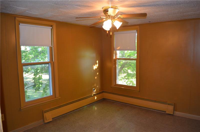 385 Sunset Road Friedens, PA 15541 - Photo 11 of 19 Gallery Image 11