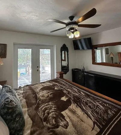 $730,000 | 949 Northeast 25th Avenue, Pompano Beach, FL 33062