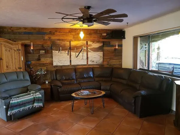 $730,000 | 949 Northeast 25th Avenue, Pompano Beach, FL 33062