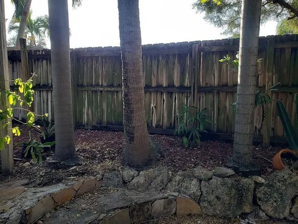 $730,000 | 949 Northeast 25th Avenue, Pompano Beach, FL 33062