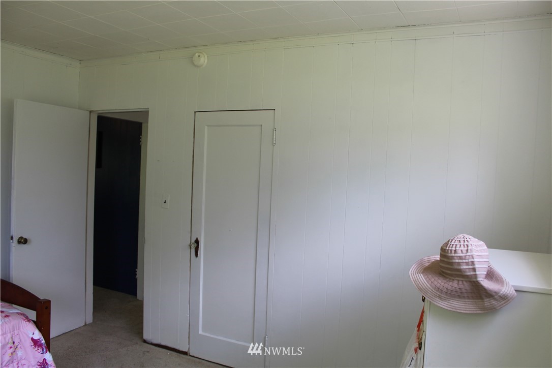 21 Gakin Road Port Angeles, WA 98363 - Photo 11 of 19 Gallery Image 11
