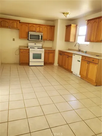 $3,700 | 6283 Marsha Avenue, Simi Valley, CA 93063