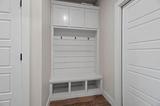 a view of an empty walk in closet