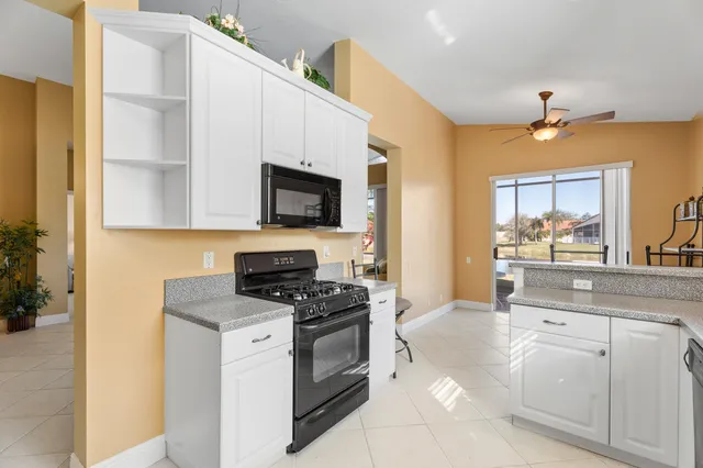 $315,000 | 334 Millpond Lane, Port St. Lucie, FL 34986