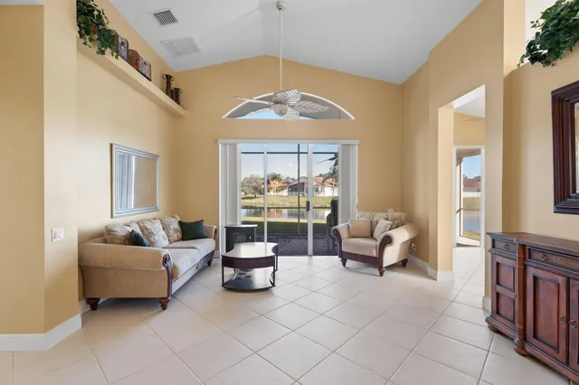 $315,000 | 334 Millpond Lane, Port St. Lucie, FL 34986