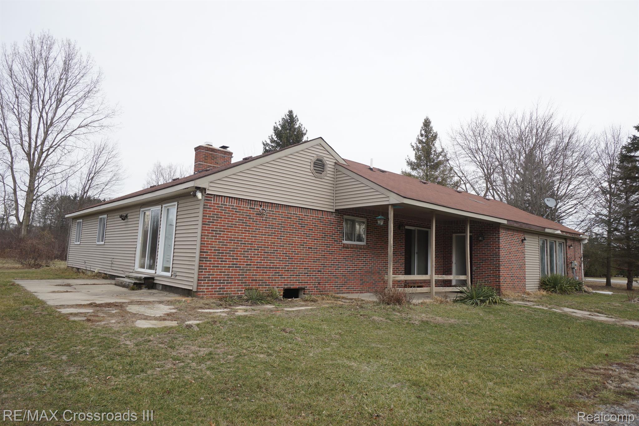 21354 Clark Road Belleville, MI 48111 - Photo 3 of 28 Gallery Image 3