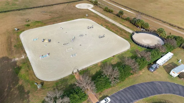 a view of outdoor space with city view