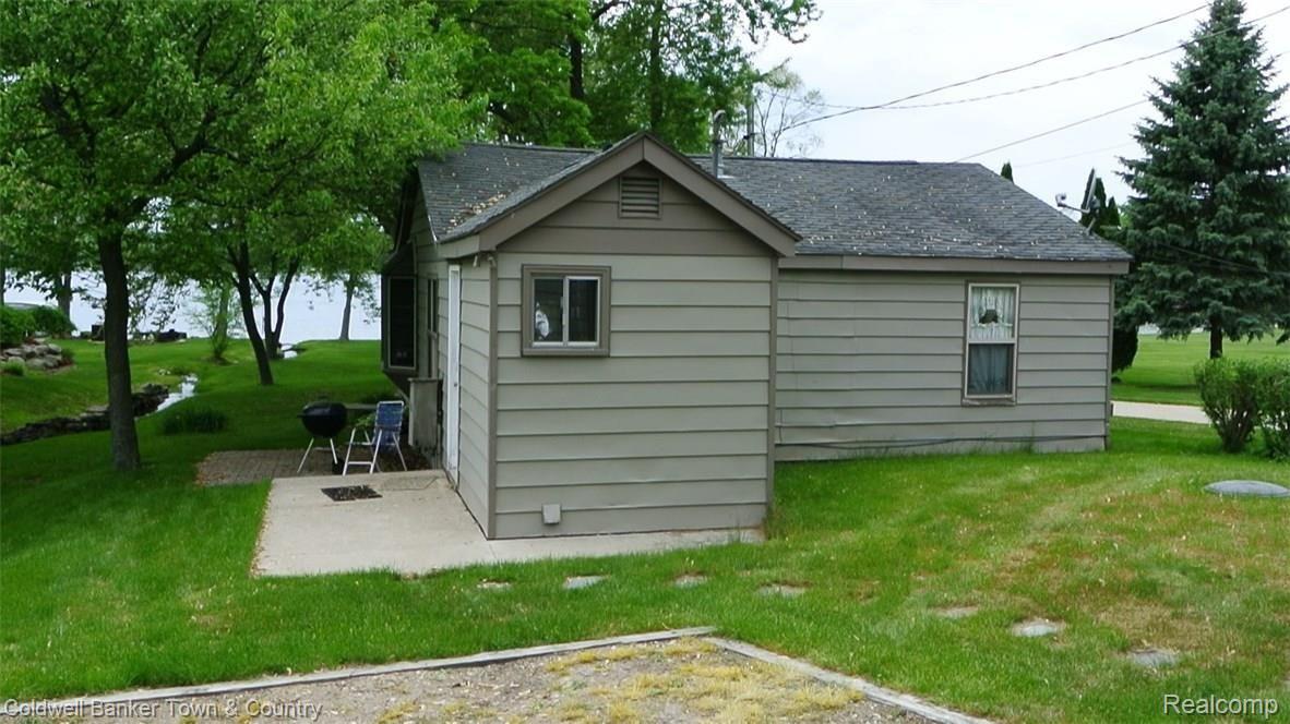 10237 Carmer Road Fenton, MI 48430 - Photo 14 of 27 DSC_3318.JPG