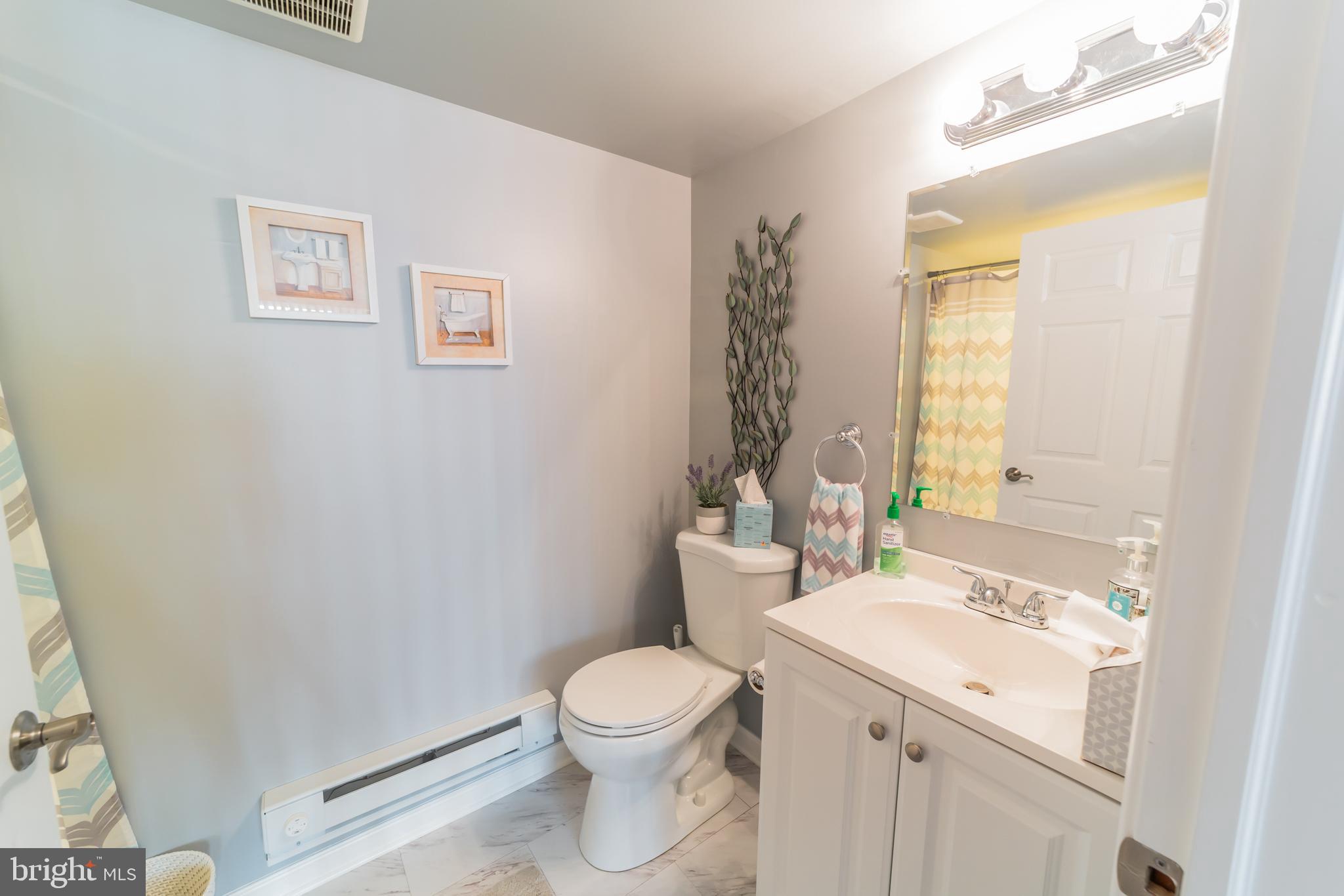 313 Austin Drive Clifton Heights, PA 19018 - Photo 14 of 29