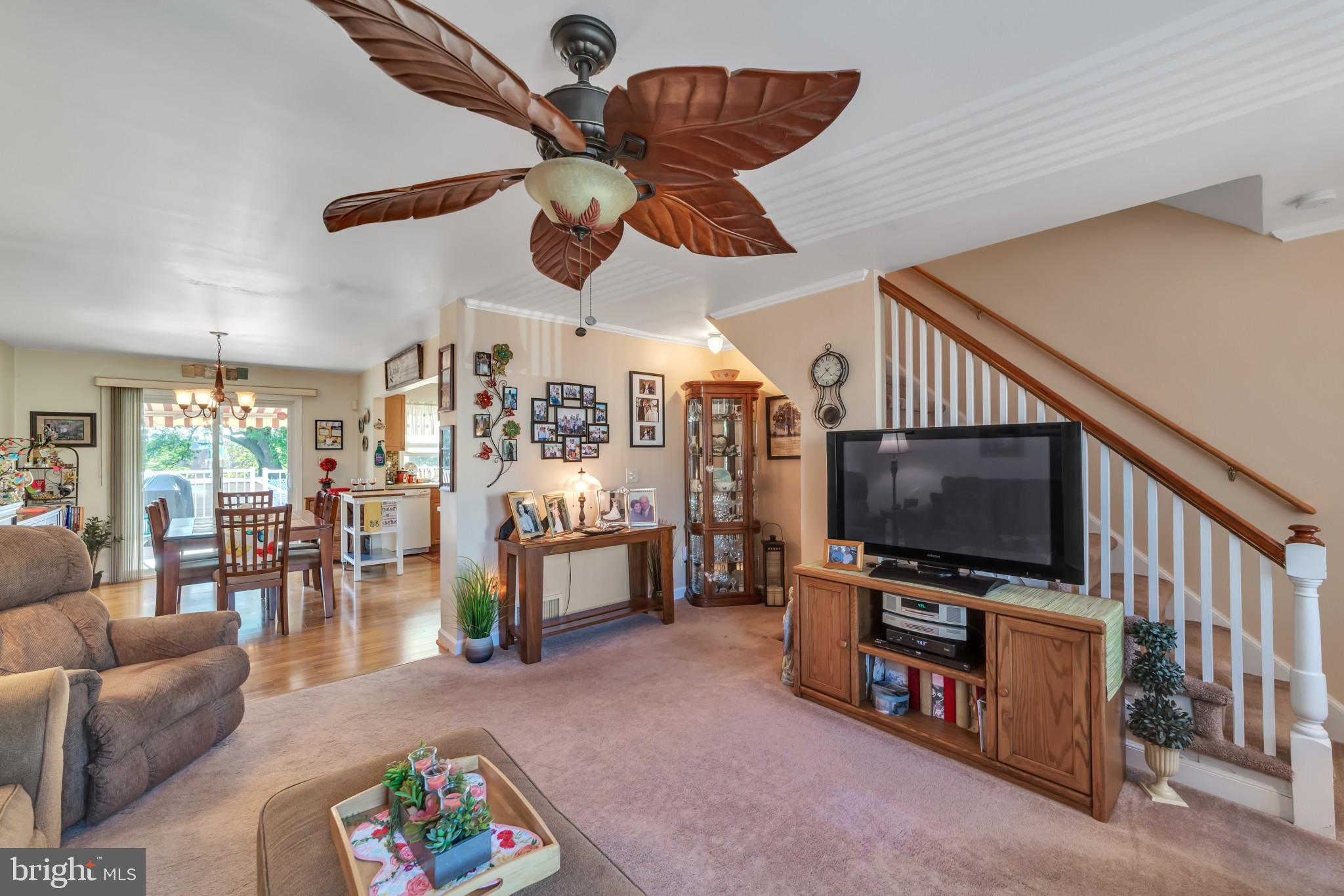 313 Austin Drive Clifton Heights, PA 19018 - Photo 7 of 29