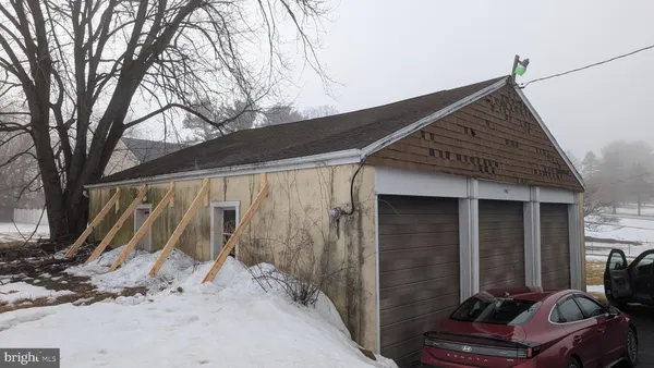 $89,900 | 13967 Penn Shop Road, Mount Airy, MD 21771