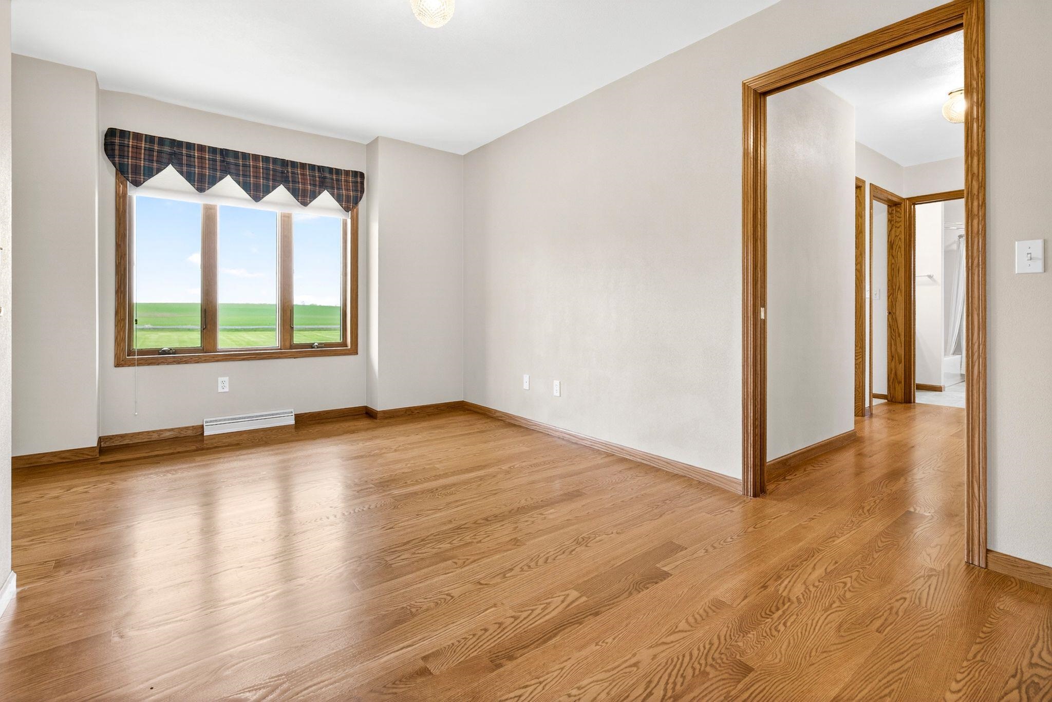4665 West Edgewood Drive Appleton, WI 54913 - Photo 17 of 74