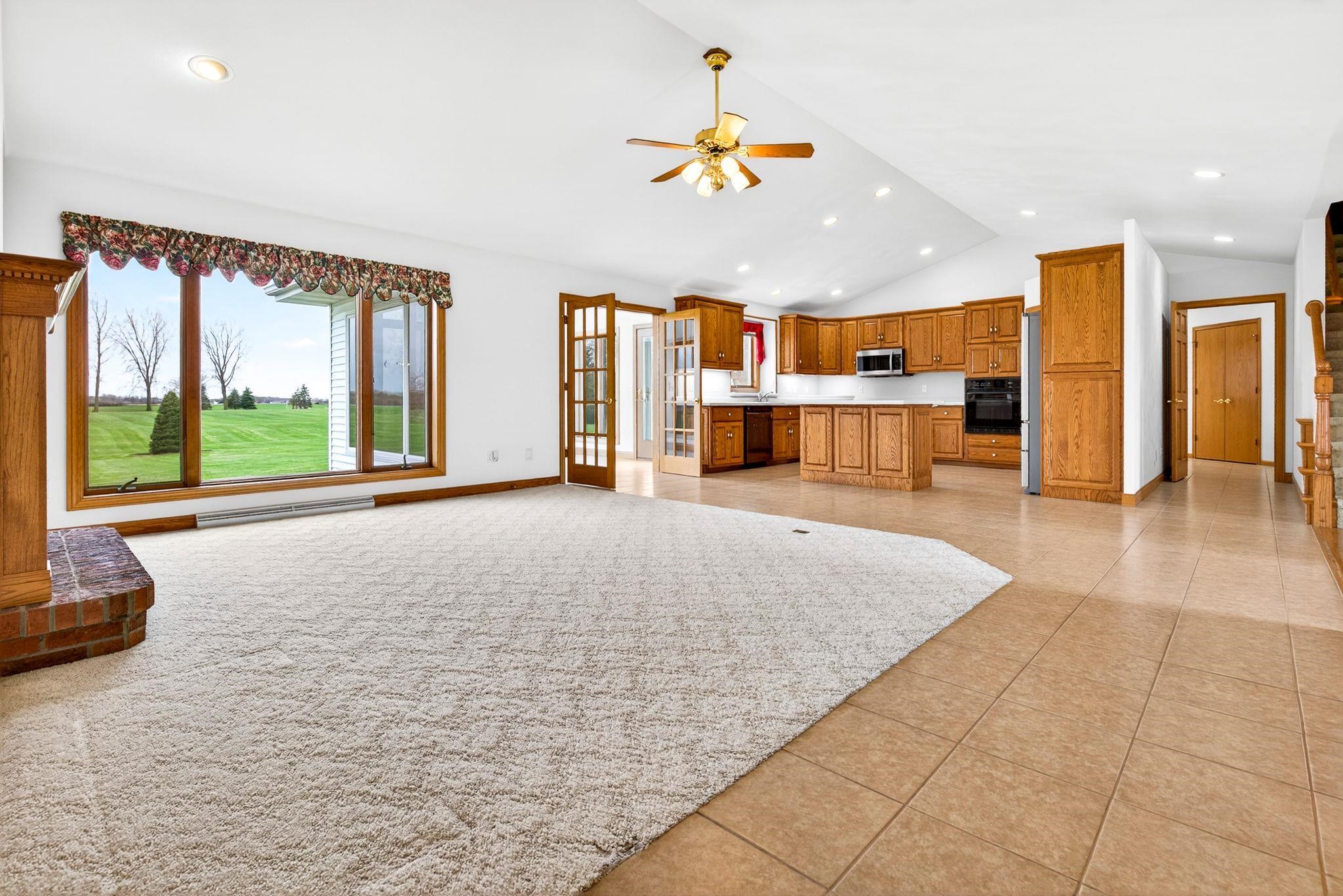 4665 West Edgewood Drive Appleton, WI 54913 - Photo 19 of 74