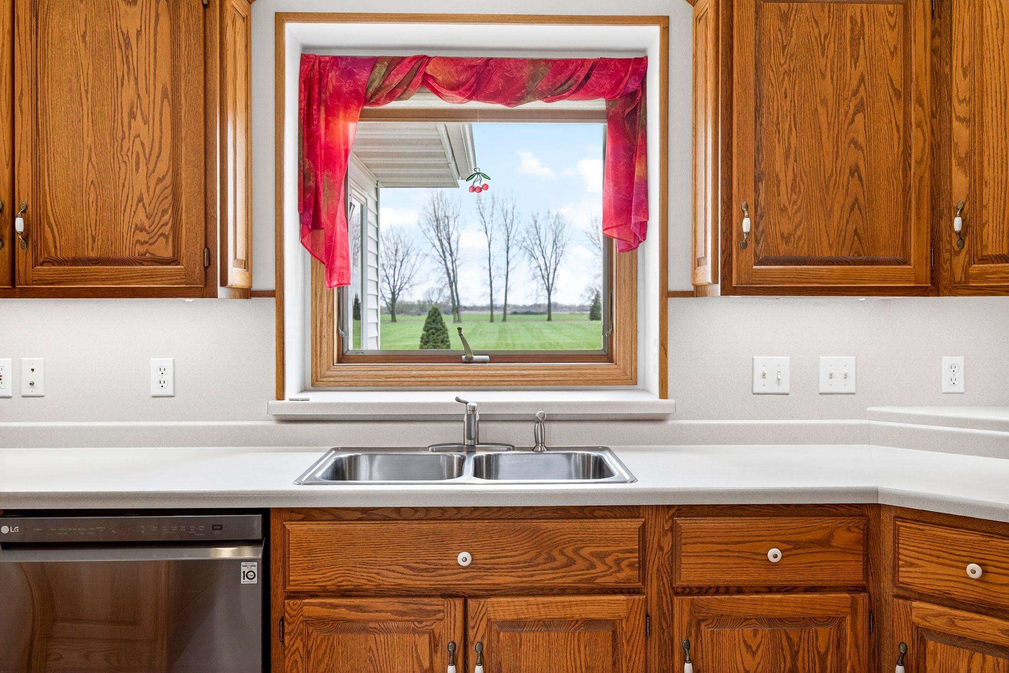4665 West Edgewood Drive Appleton, WI 54913 - Photo 27 of 74