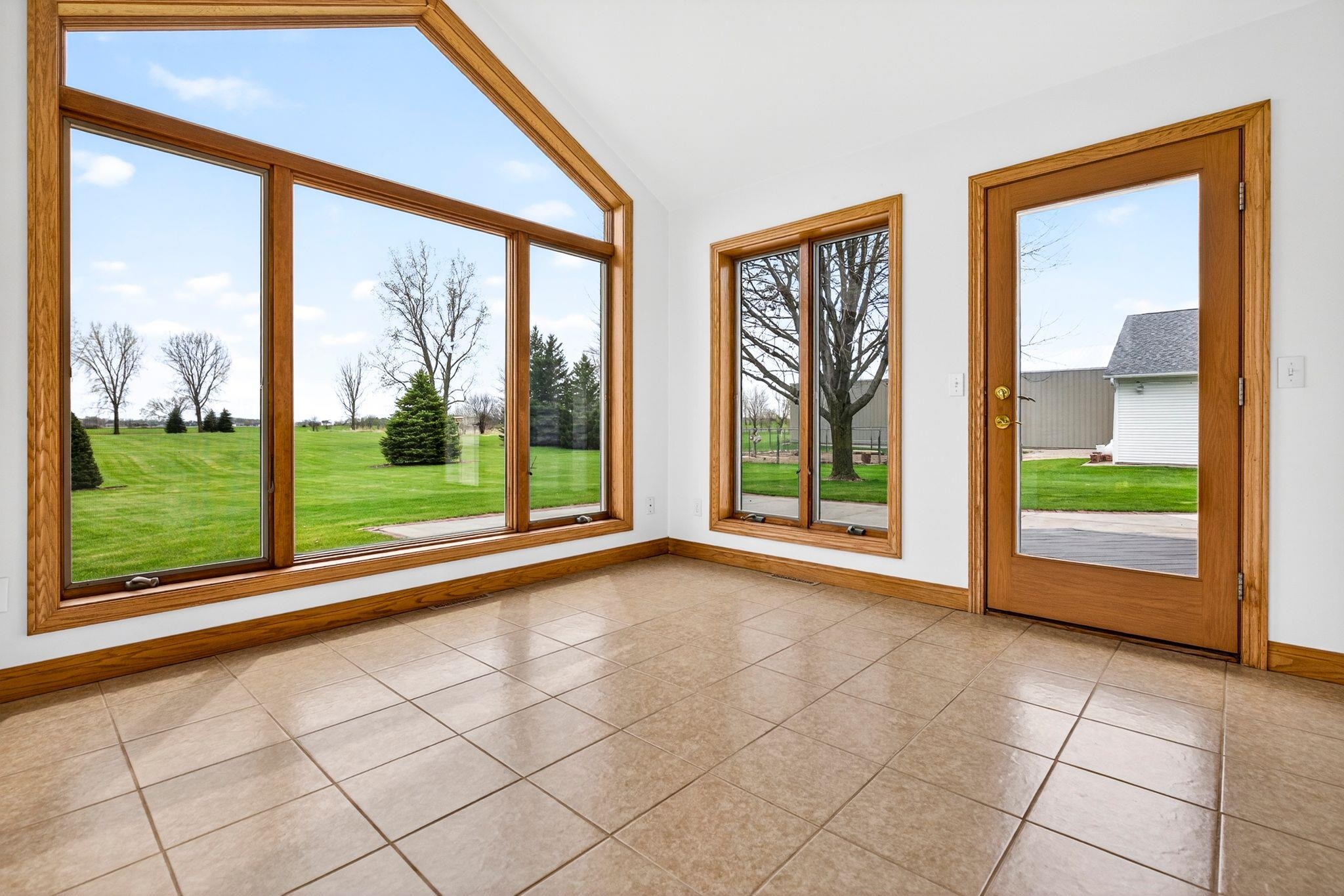 4665 West Edgewood Drive Appleton, WI 54913 - Photo 31 of 74