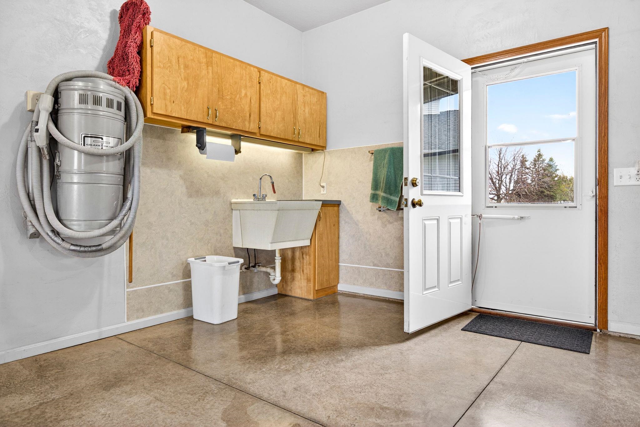 4665 West Edgewood Drive Appleton, WI 54913 - Photo 53 of 74