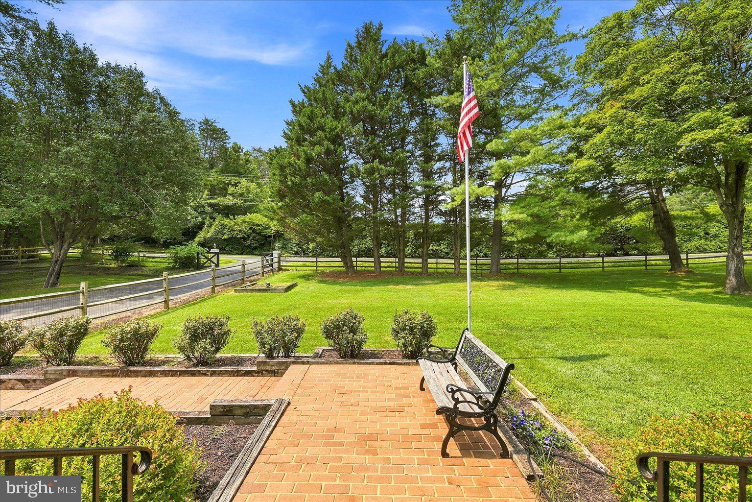 12194 Henderson Road Clifton, VA 20124 - Photo 30 of 52 Gallery Image 30