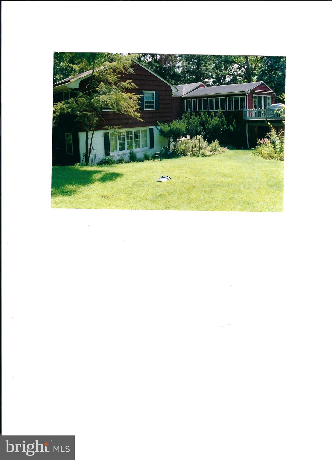 1556 River Road Titusville, NJ 08560 - Photo 37 of 38 summer time exterior