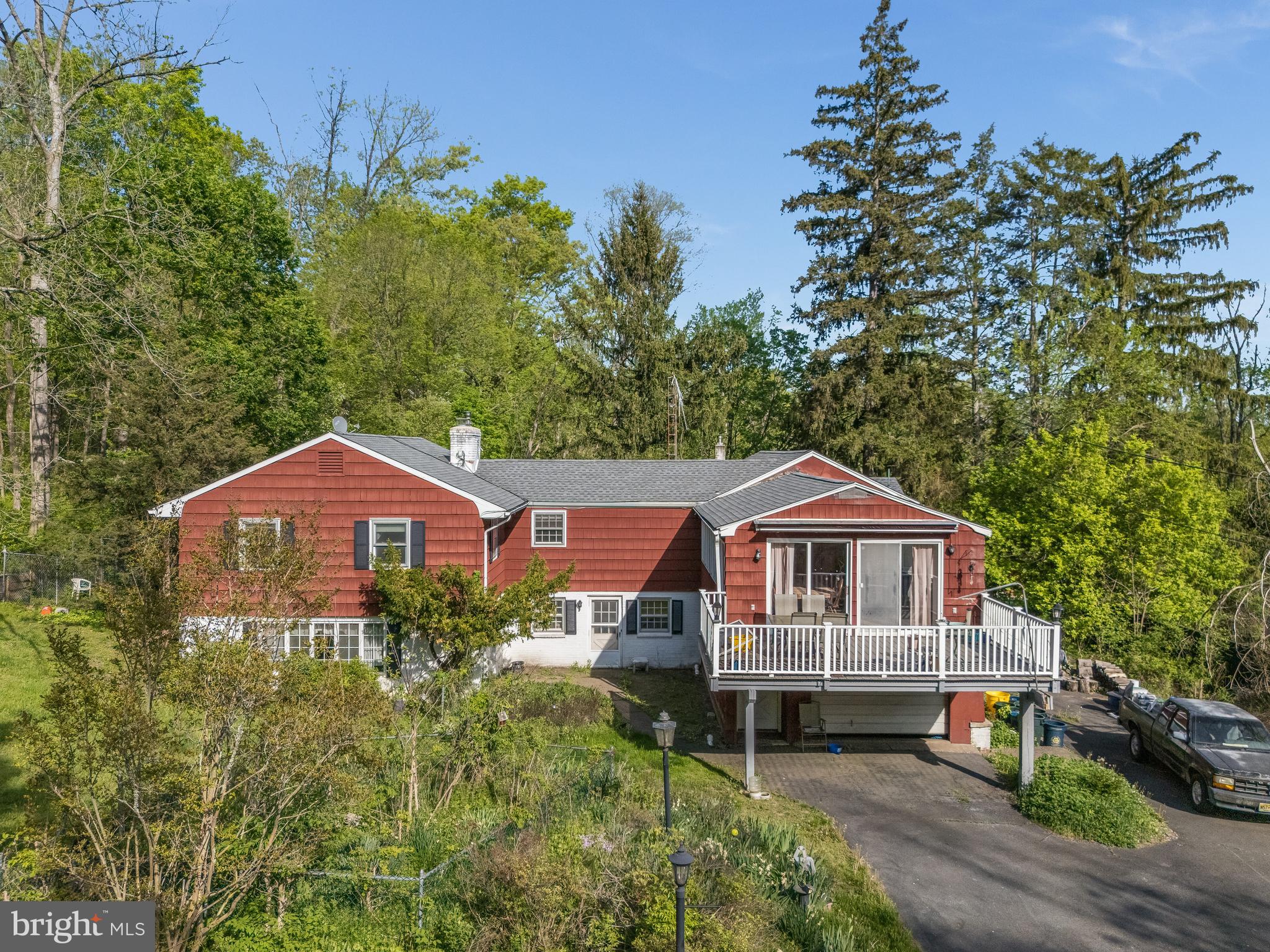 1556 River Road Titusville, NJ 08560 - Photo 5 of 38 Red home