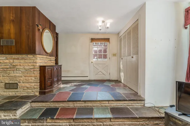 $899,000 | 1556 River Road, Titusville, NJ 08560