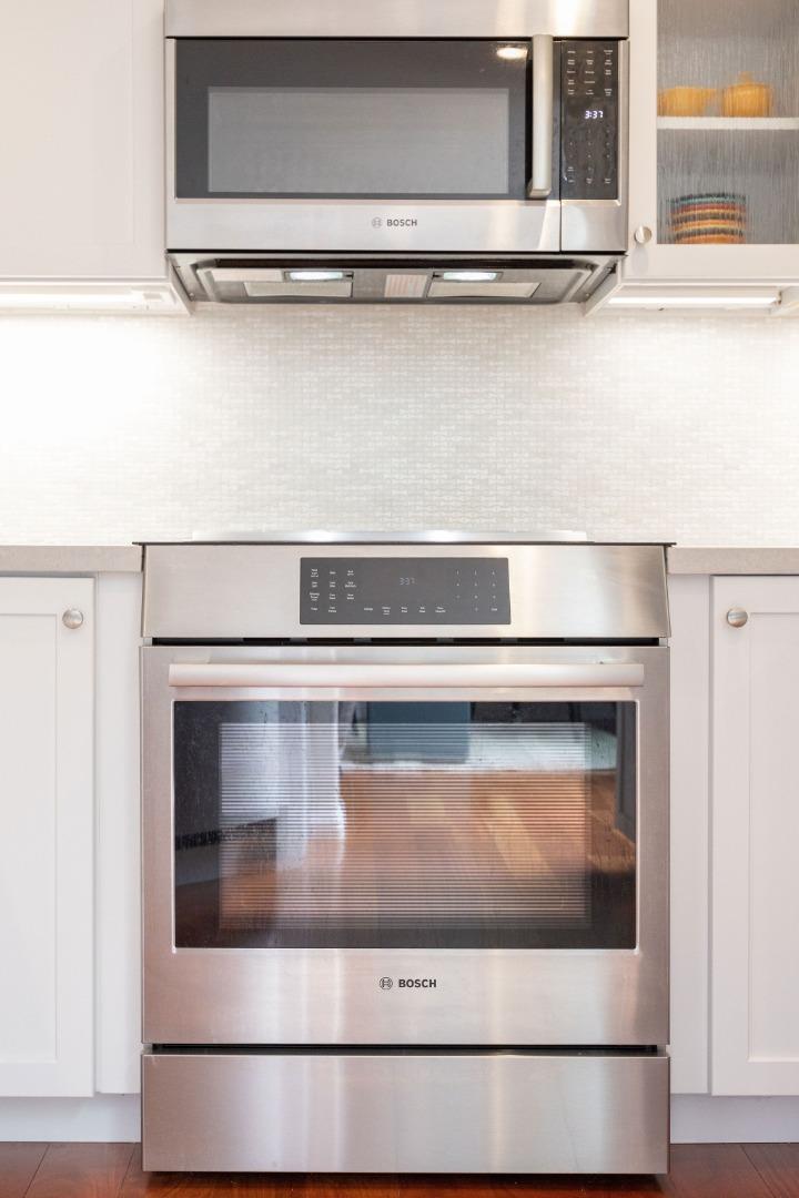 12 Patrick Way Half Moon Bay, CA 94019 - Photo 14 of 36 a stove top oven sitting inside of a kitchen