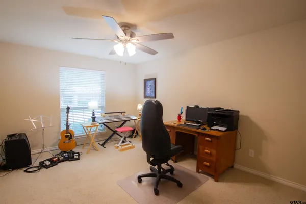 $229,900 | 421 West Cumberland Road, Unit 1401, Tyler, TX 75703