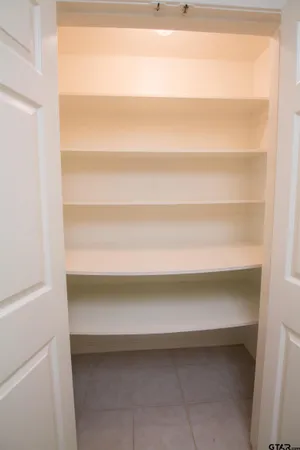 $229,900 | 421 West Cumberland Road, Unit 1401, Tyler, TX 75703