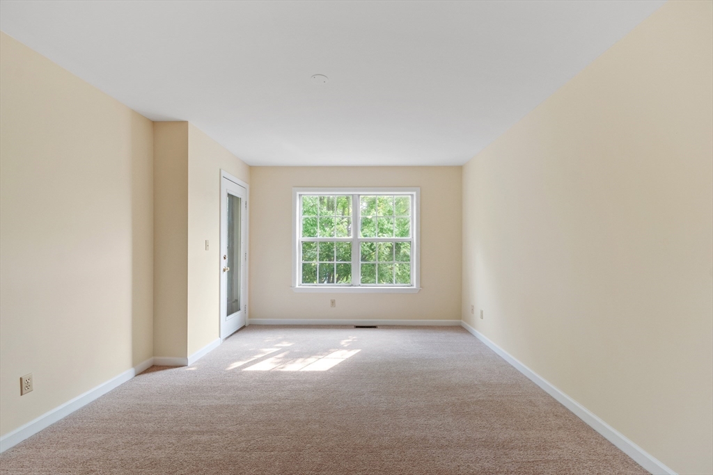 807 Gazebo Circle, Unit 807 Reading, MA 01867 - Photo 10 of 14