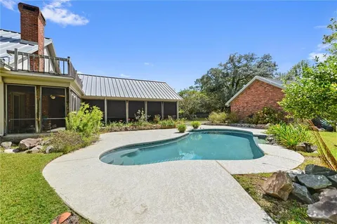 $585,000 | 22 Nottoway Drive, Picayune, MS 39466