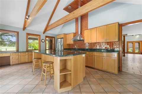 $585,000 | 22 Nottoway Drive, Picayune, MS 39466