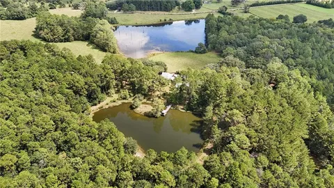 $585,000 | 22 Nottoway Drive, Picayune, MS 39466