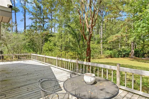 $585,000 | 22 Nottoway Drive, Picayune, MS 39466
