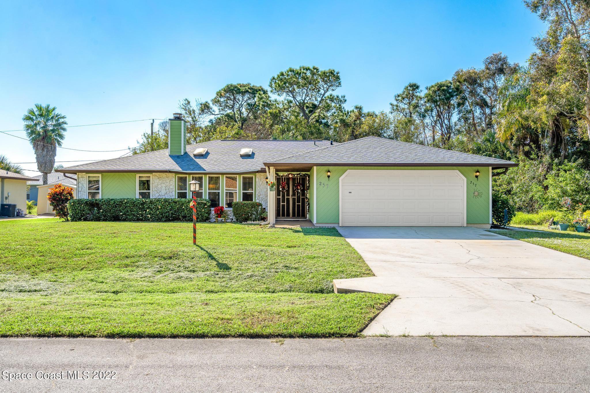 257 Del Monte Road Sebastian, FL 32958 - Photo 1 of 28 FRONT 2